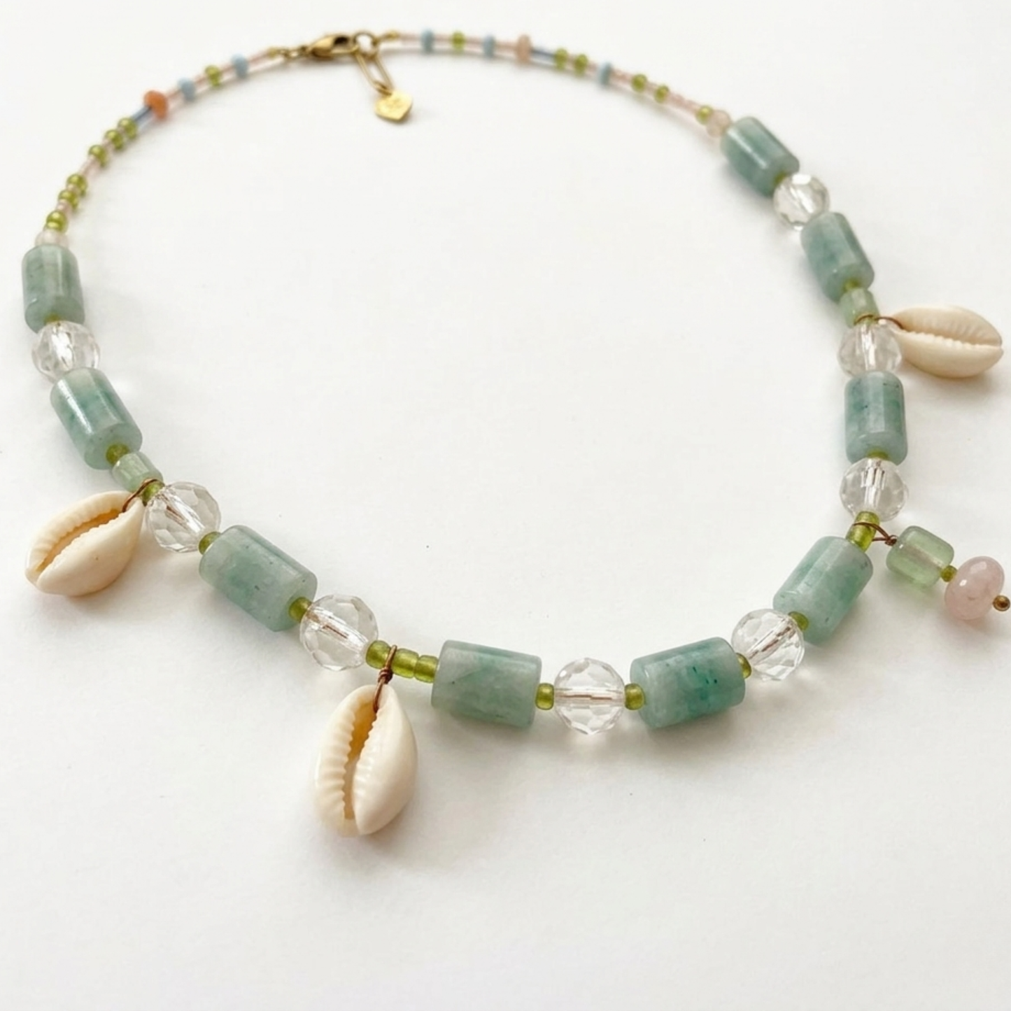 Handmade Cowrie Shell & Green Fluorite Beaded Boho Necklace - Green/Ivory - 45-47cm