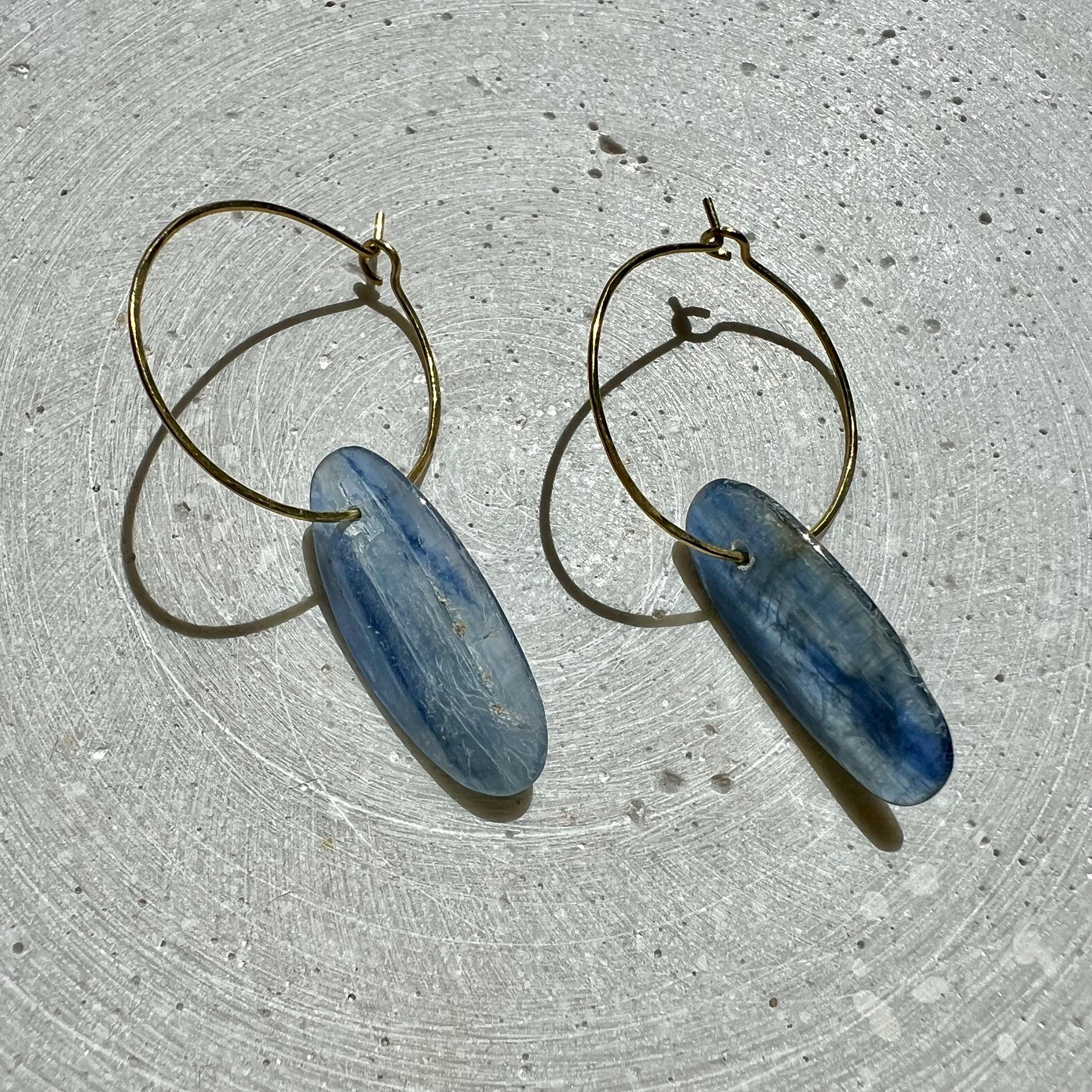 Kyanite Creole Earrings, Hammered Brass Hoops with Blue Gemstones, Crystal Earring
