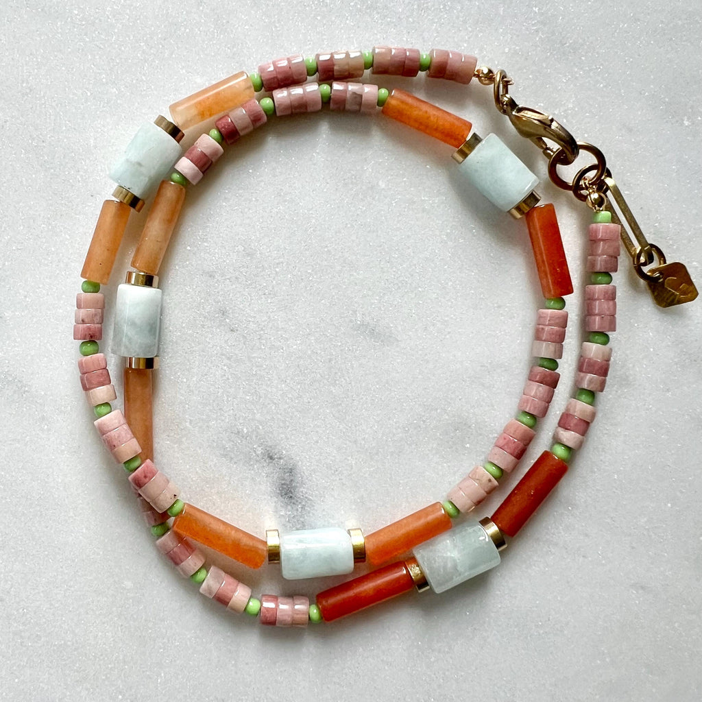 Aquamarin and Rhodochrosite Necklace, Colorful Surfer Necklace with Gemstones and Seed Beads