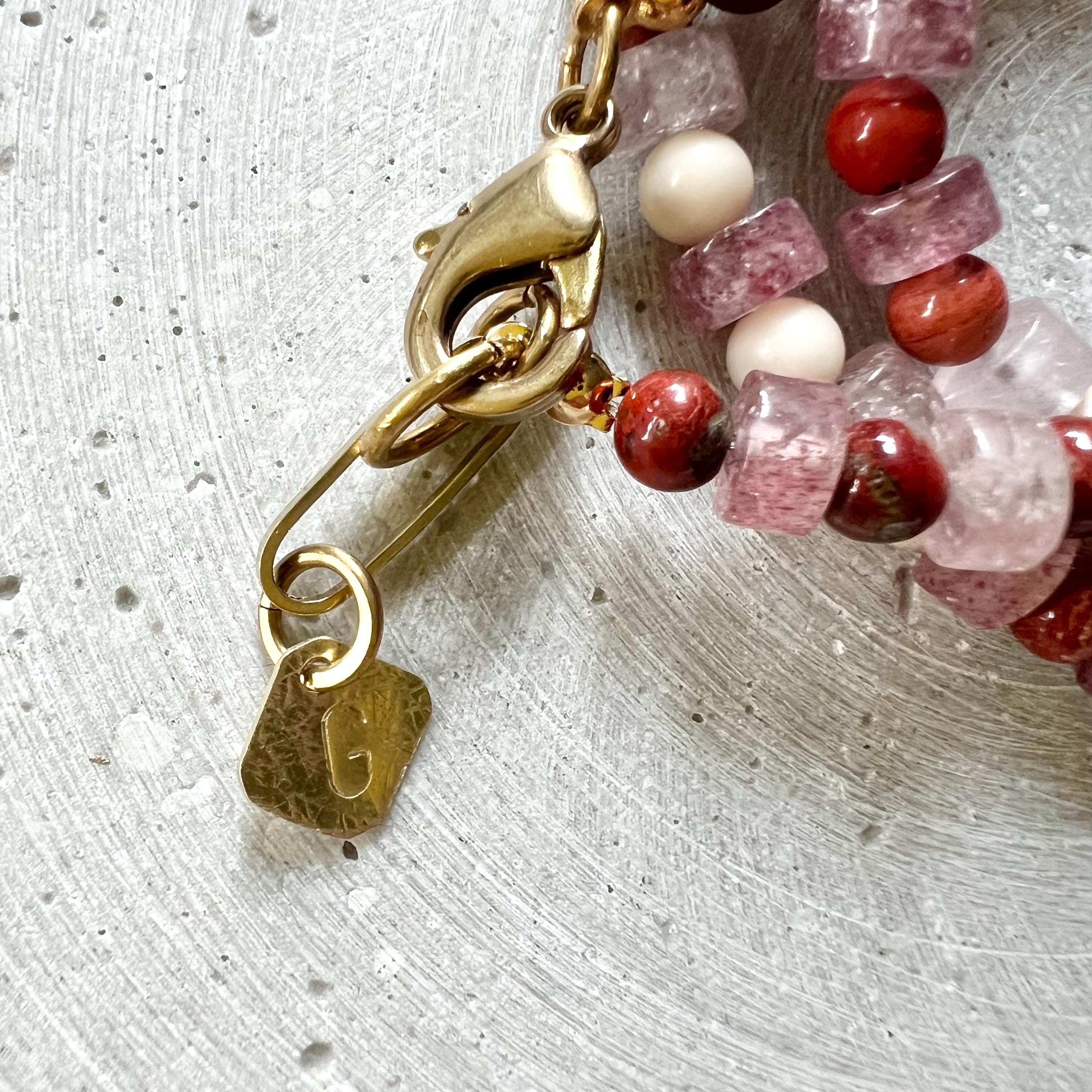 Strawberry Quartz and Red Jasper Necklace, Mixed Gemstone Chain, Pink and Red Beaded Stone Collier